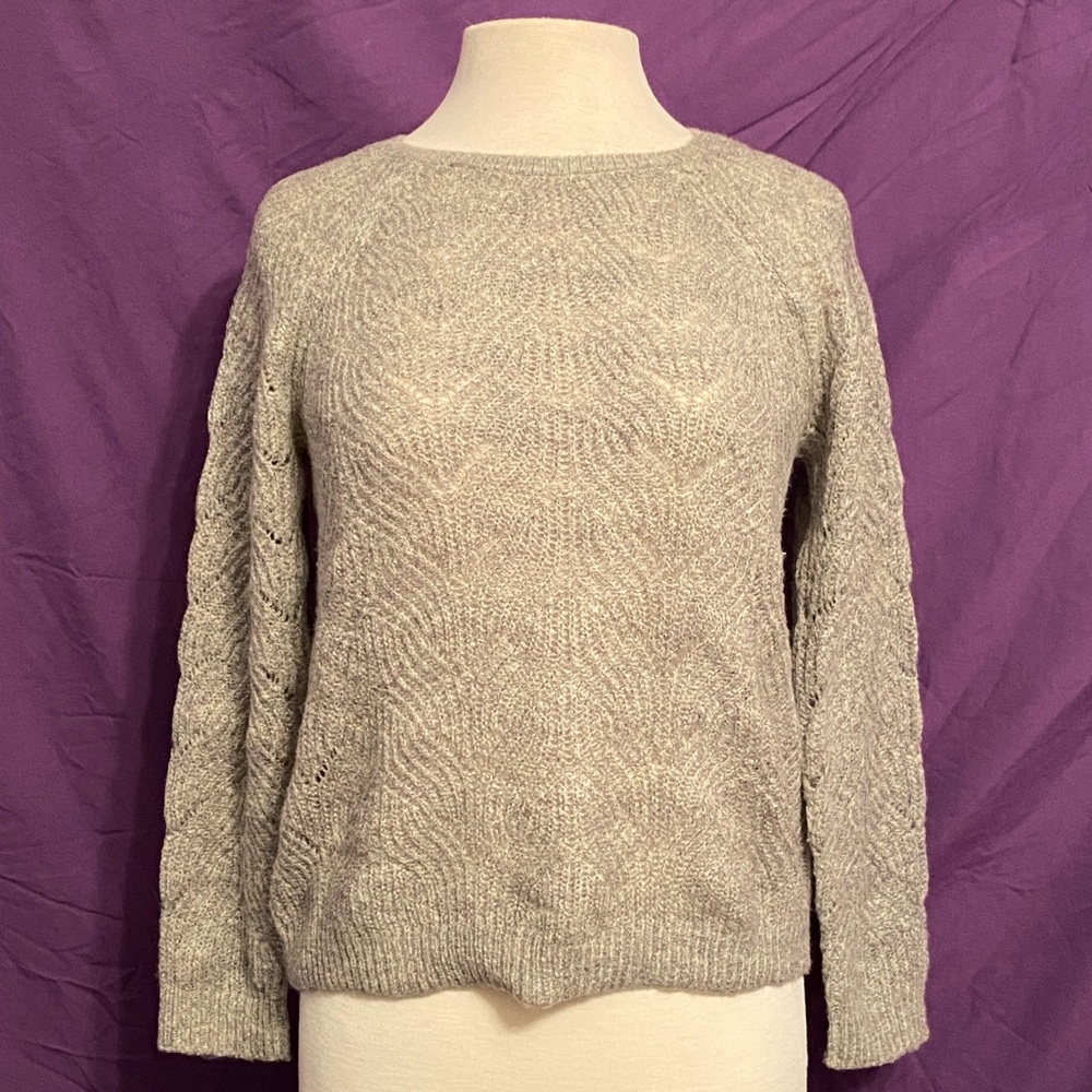 LOFT Heather Gray Cable Knit Mohair/Acrylic Sweater. Size MP.